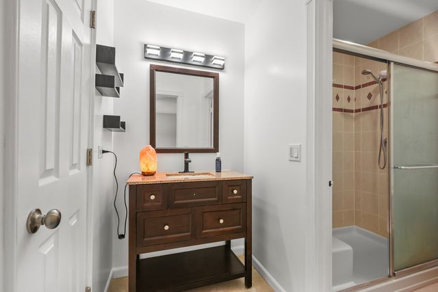 1528 Chippewa Trail, Wheeling, IL 60090