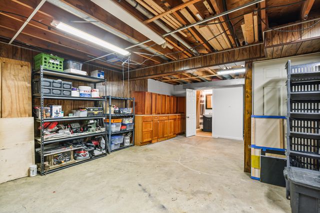 1528 Chippewa Trail, Wheeling, IL 60090