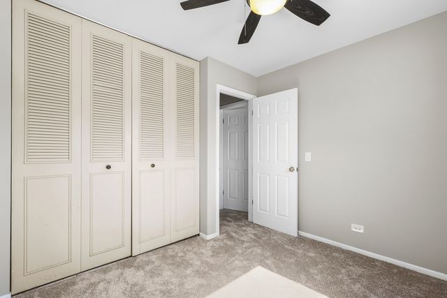 1528 Chippewa Trail, Wheeling, IL 60090