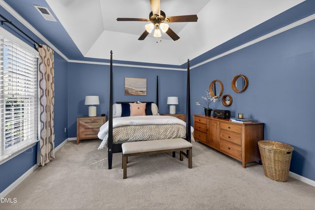 9805 Rockledge Drive, Raleigh, NC 27617