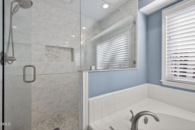 9805 Rockledge Drive, Raleigh, NC 27617