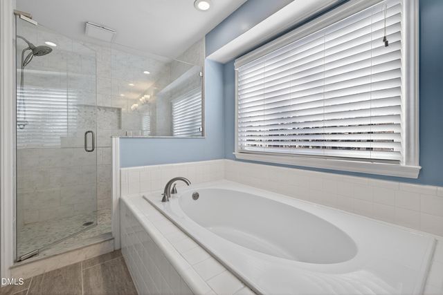 9805 Rockledge Drive, Raleigh, NC 27617