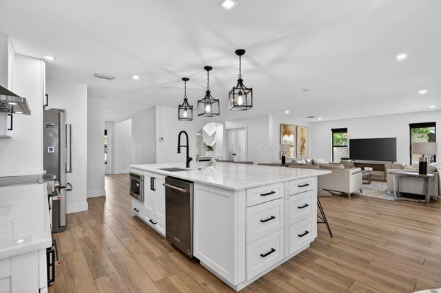 1878 Lynton Circle, Wellington, FL 33414