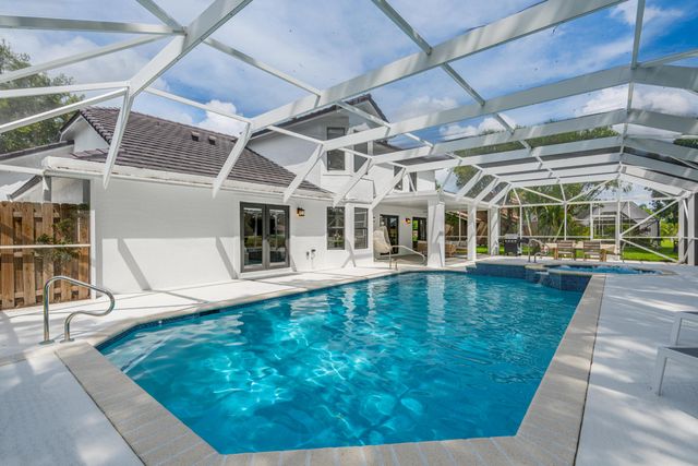 1878 Lynton Circle, Wellington, FL 33414