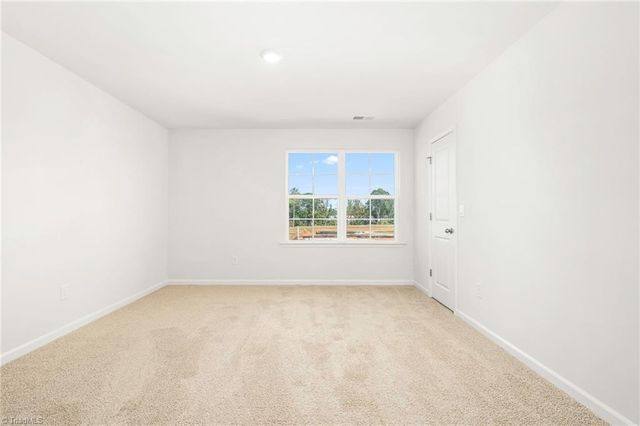 3009 Middle Creek Lane, Greensboro, NC 27405