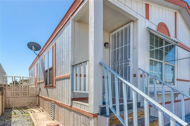 5141 Royal Drive, Las Vegas, NV 89103