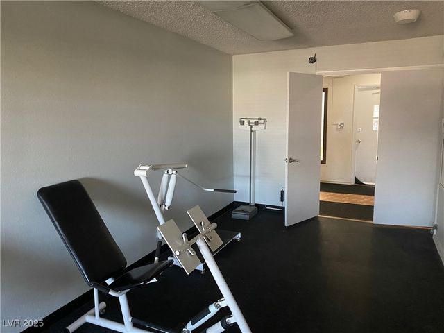 5141 Royal Drive, Las Vegas, NV 89103