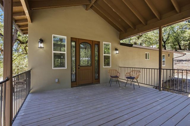 2202 Big Nugget Ct, Cool, CA 95614