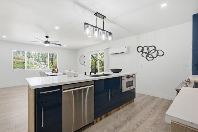 2202 Big Nugget Ct, Cool, CA 95614