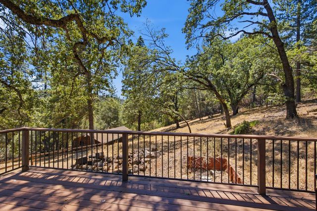 2202 Big Nugget Ct, Cool, CA 95614