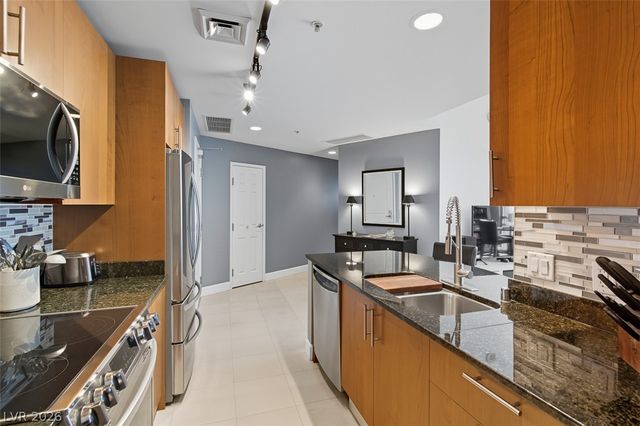 200 West Sahara Avenue 1405, Las Vegas, NV 89102