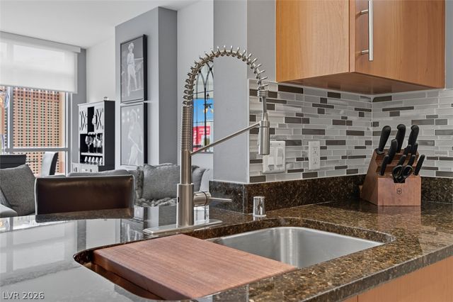 200 West Sahara Avenue 1405, Las Vegas, NV 89102