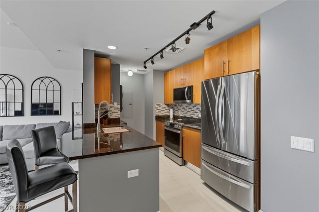 200 West Sahara Avenue 1405, Las Vegas, NV 89102