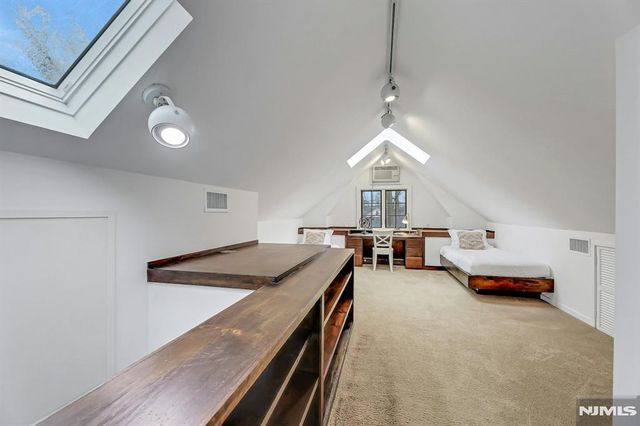 300 Churchill Road, Teaneck, NJ 07666