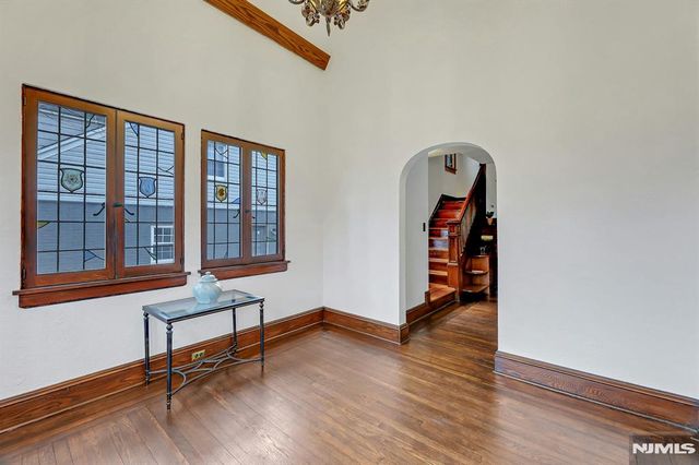 300 Churchill Road, Teaneck, NJ 07666