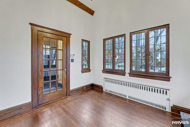 300 Churchill Road, Teaneck, NJ 07666