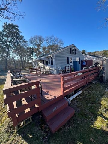 7A Toms Path, Dennis, MA 02639