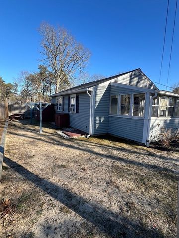 7A Toms Path, Dennis, MA 02639