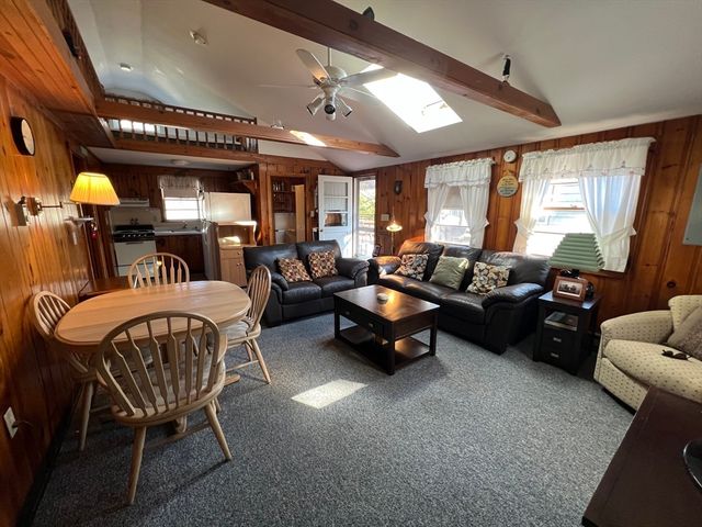 7A Toms Path, Dennis, MA 02639