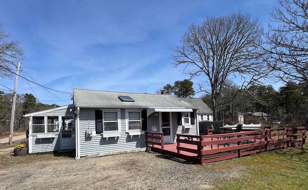 7A Toms Path, Dennis, MA 02639