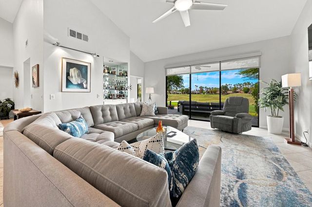 54673 Inverness Way, La Quinta, CA 92253
