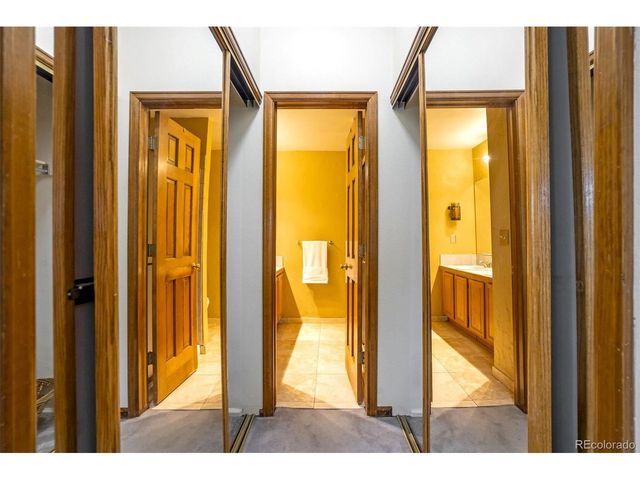 2077 E Phillips Pl, Littleton, CO 80122