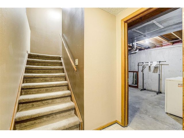 2077 E Phillips Pl, Littleton, CO 80122