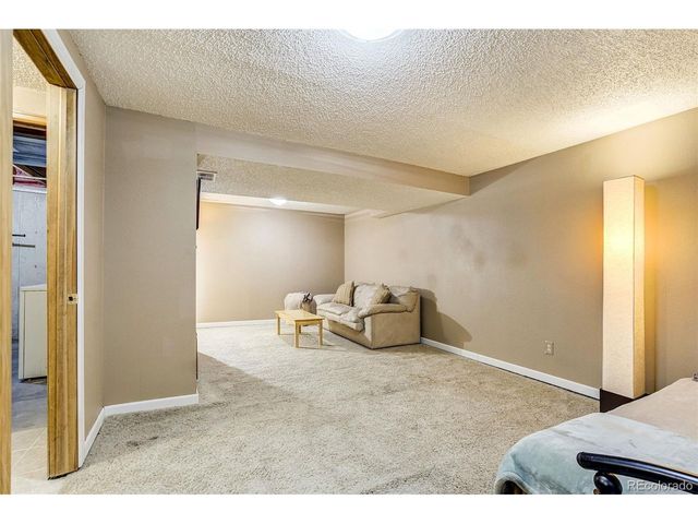 2077 E Phillips Pl, Littleton, CO 80122