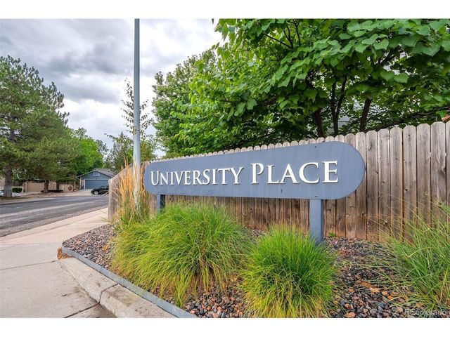 2077 E Phillips Pl, Littleton, CO 80122