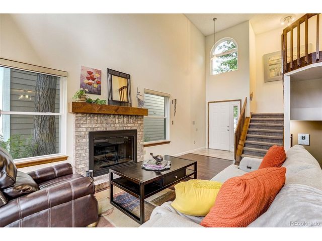 2077 E Phillips Pl, Littleton, CO 80122