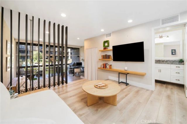 7139 Marina Pacifica Drive South Key 8, Long Beach, CA 90803
