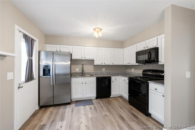 4600 Scott Drive, Jeffersonville, IN 47130