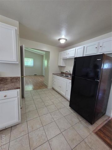 5614 Sanborn Drive, St Louis, MO 63121