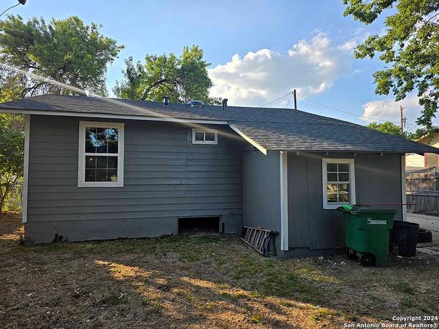 3006 Venus, San Antonio, TX 78226