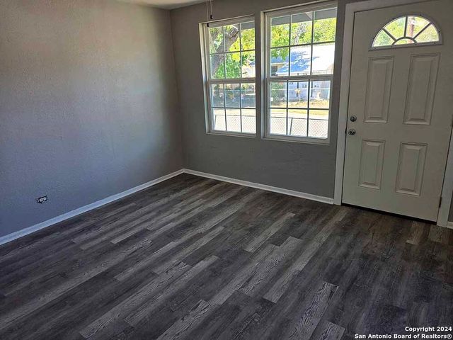 3006 Venus, San Antonio, TX 78226