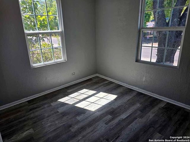 3006 Venus, San Antonio, TX 78226