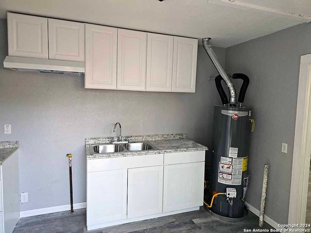 3006 Venus, San Antonio, TX 78226