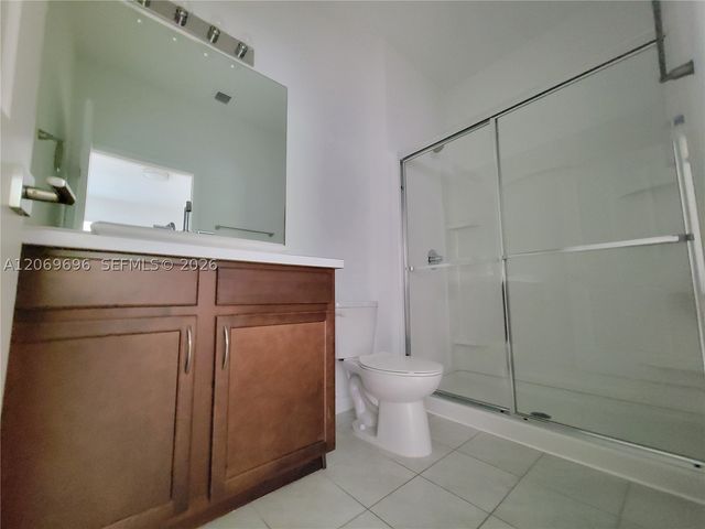 1107 NW 40th Ter 1107, Lauderhill, FL 33313