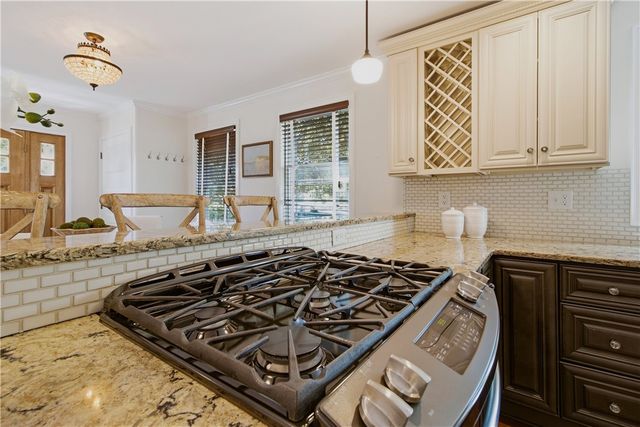 22 Bernard Avenue, Barrington, RI 02806