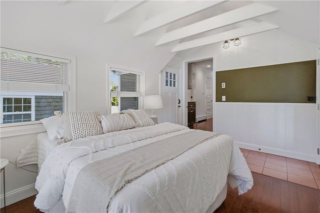22 Bernard Avenue, Barrington, RI 02806