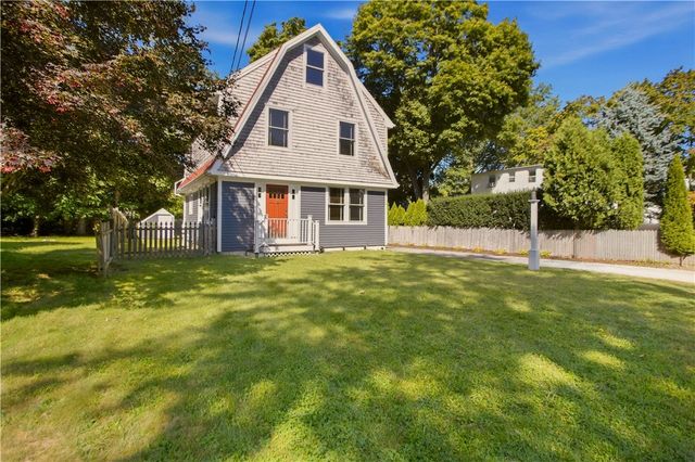 22 Bernard Avenue, Barrington, RI 02806