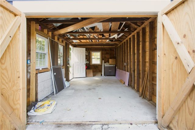 22 Bernard Avenue, Barrington, RI 02806