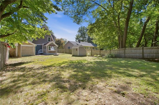22 Bernard Avenue, Barrington, RI 02806