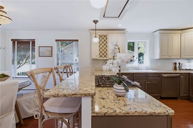 22 Bernard Avenue, Barrington, RI 02806