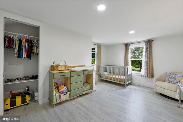 411 E A ST, Purcellville, VA 20132
