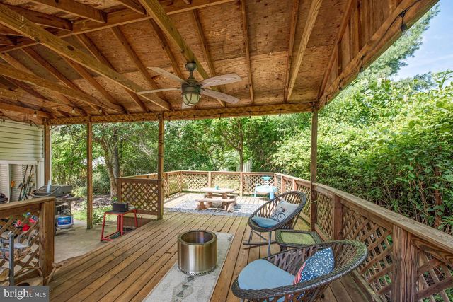 411 E A ST, Purcellville, VA 20132