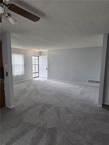 7851 FREEMAN Avenue, Kansas City, KS 66112