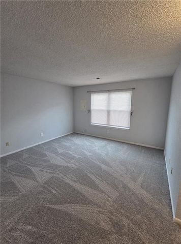 7851 FREEMAN Avenue, Kansas City, KS 66112