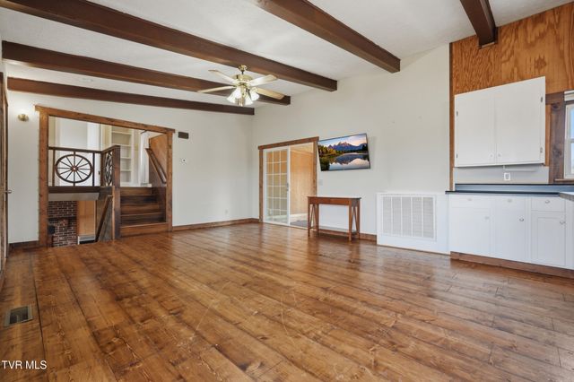 24116 Quintana Street, Bristol, VA 24202