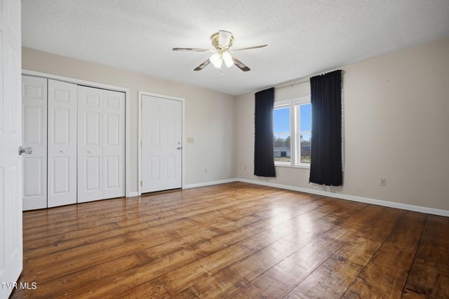 24116 Quintana Street, Bristol, VA 24202